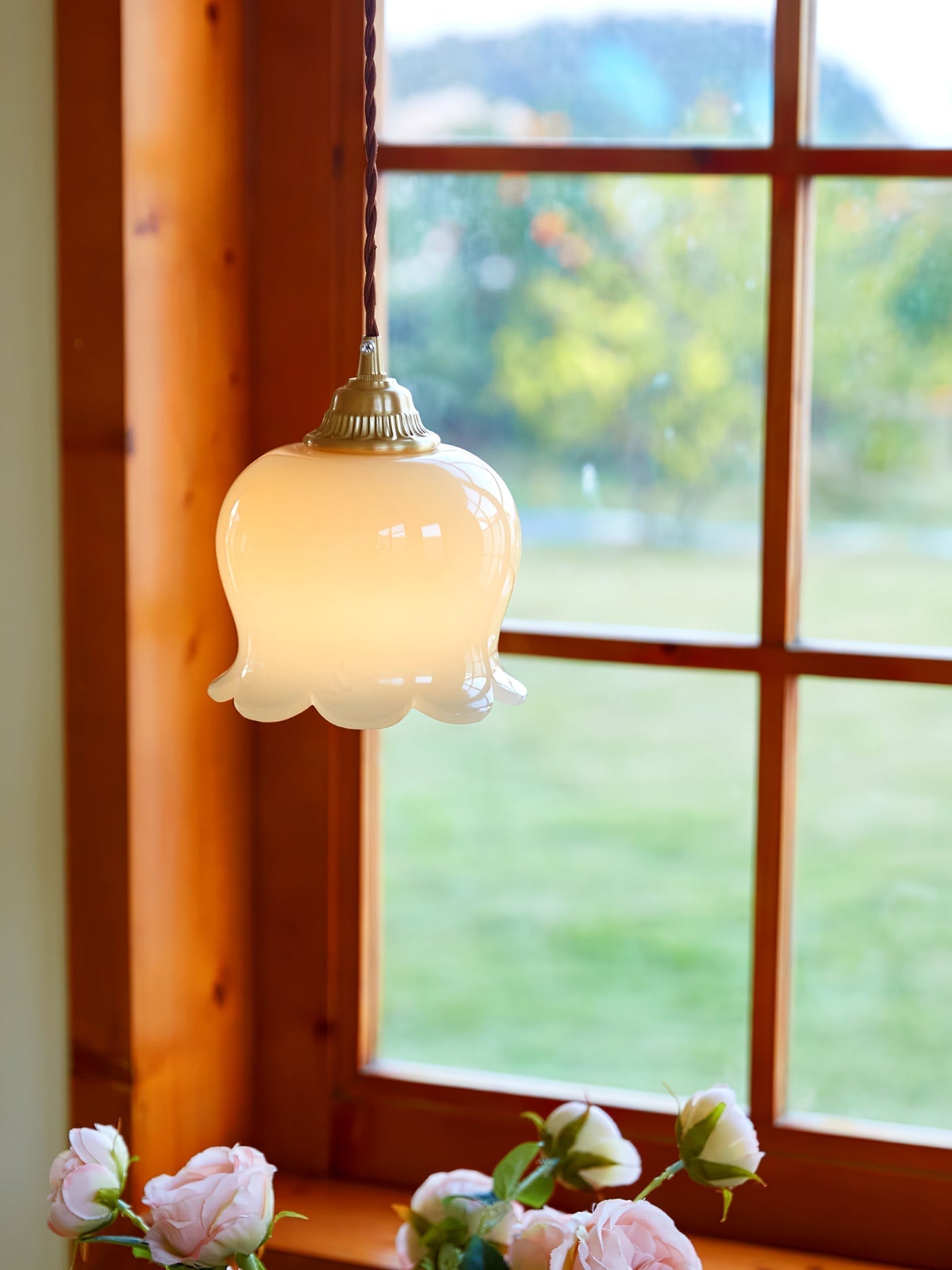 Talblume Pendant Light – Elegant Floral-Inspired Hanging Lamp