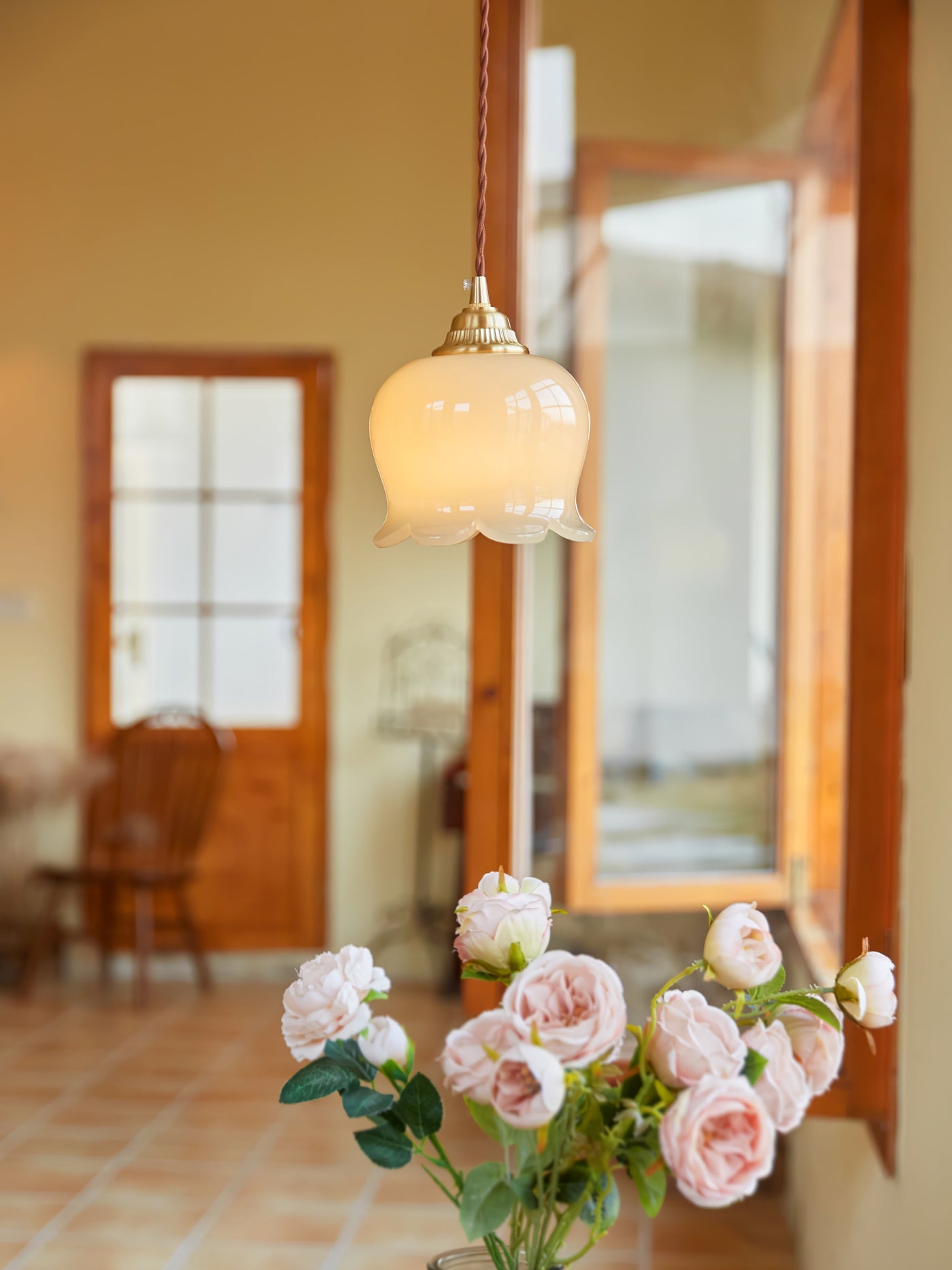 Talblume Pendant Light – Elegant Floral-Inspired Hanging Lamp