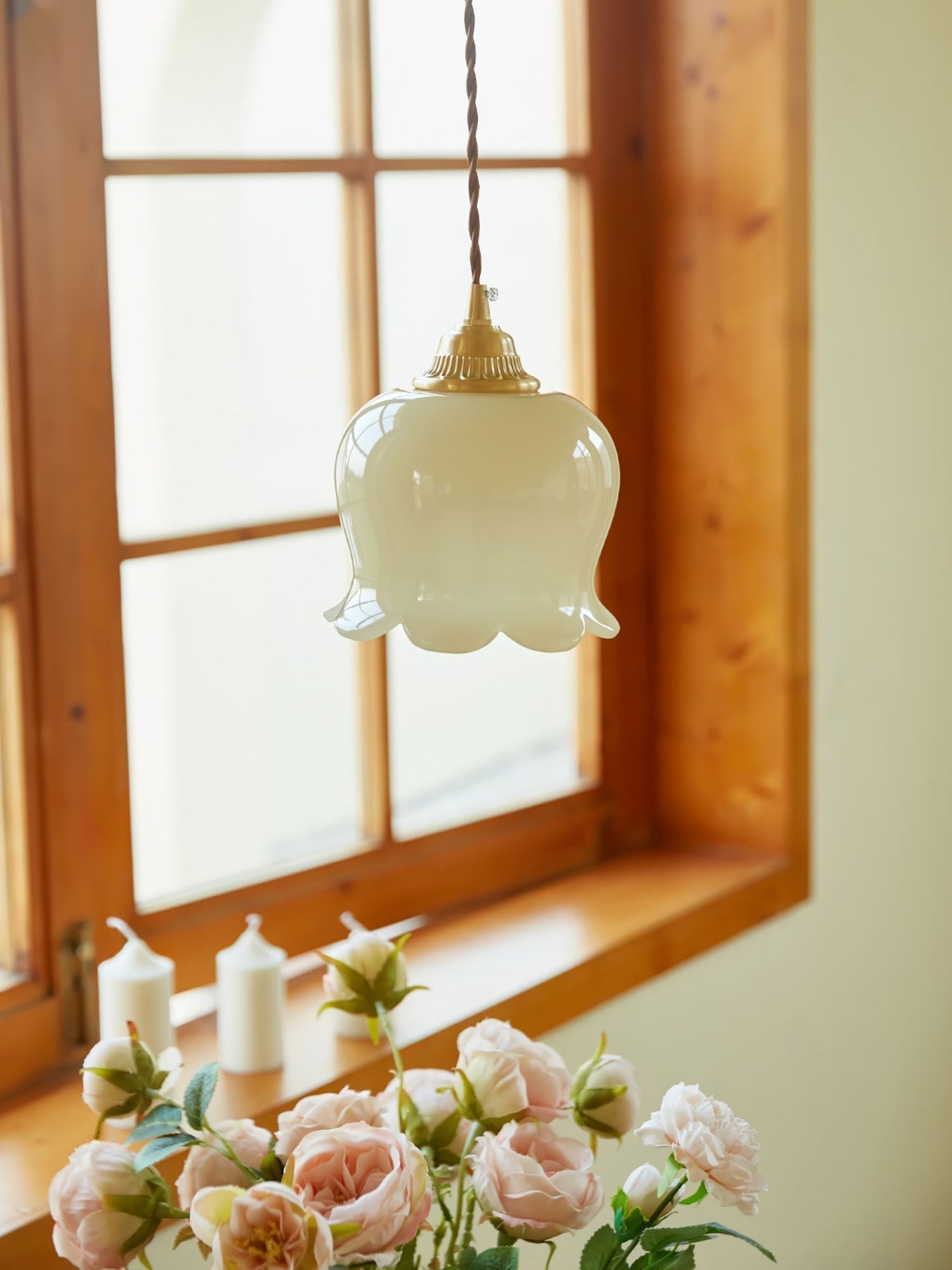 Talblume Pendant Light – Elegant Floral-Inspired Hanging Lamp