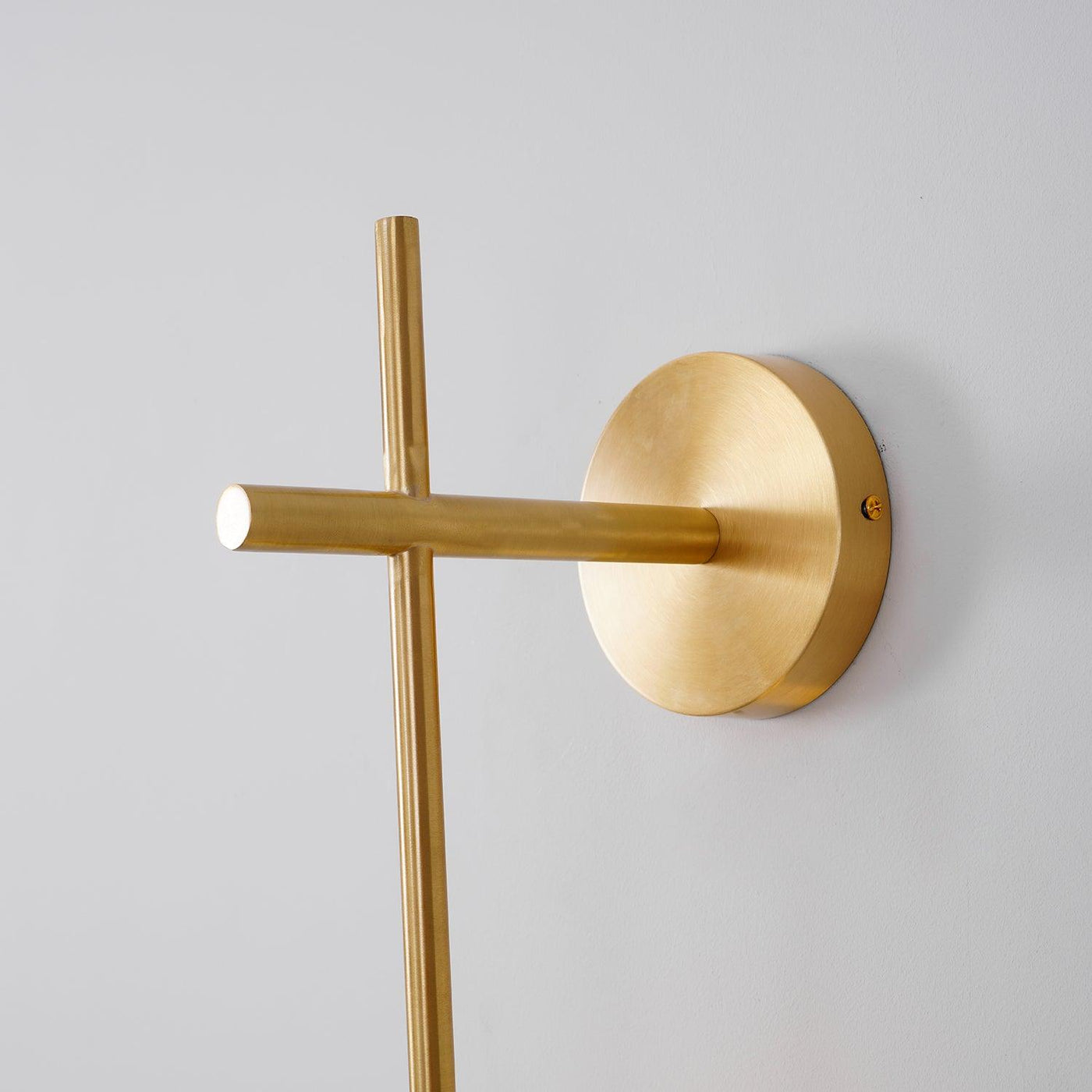 Vertical Globe Wall Light – Elegant Gold Wall Lamp with Frosted Glass Shade