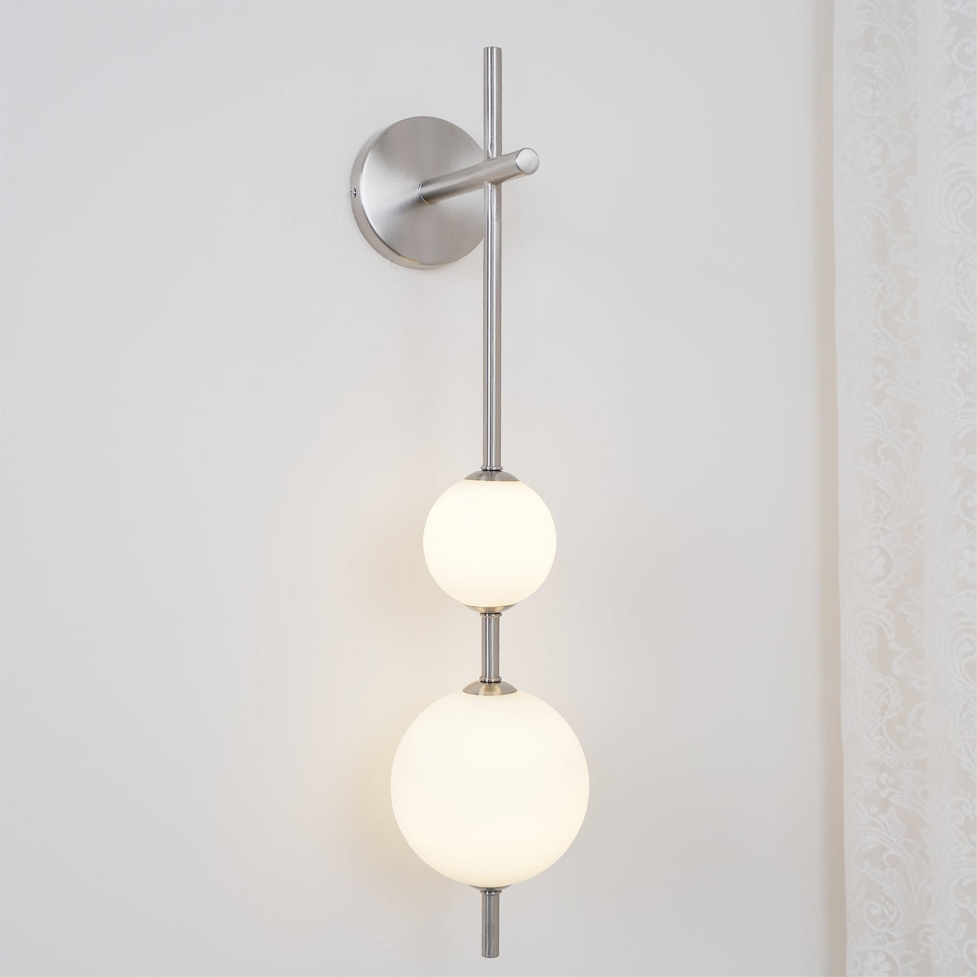 Vertical Globe Wall Light – Elegant Gold Wall Lamp with Frosted Glass Shade