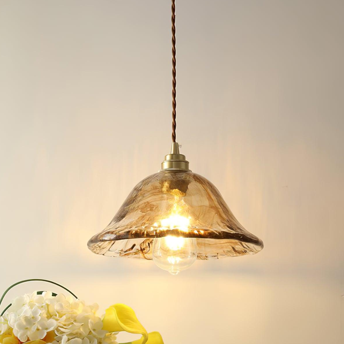 Vintage Brown Glass Pendant Light – Classic Brass & Metal Ceiling Lamp