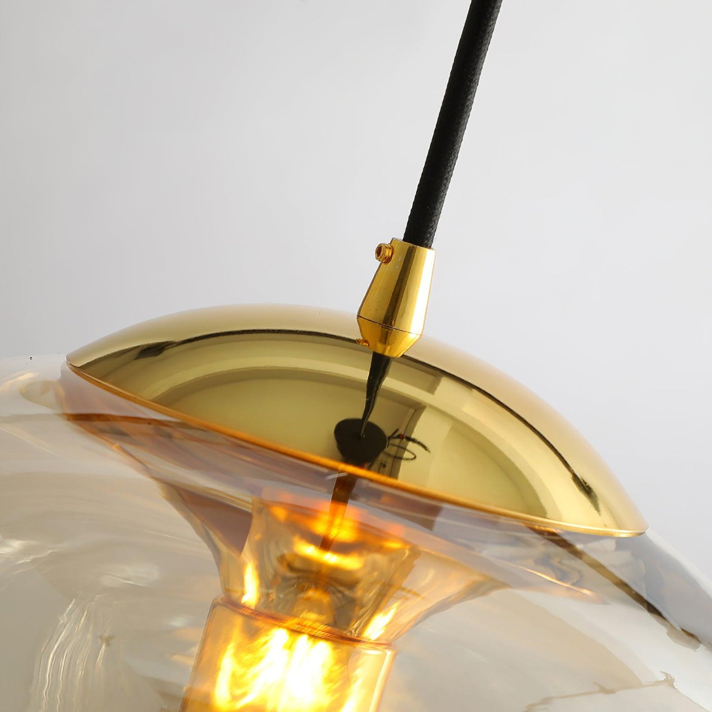 Wave Pendant Light – Elegant Nature-Inspired LED Ceiling Lamp