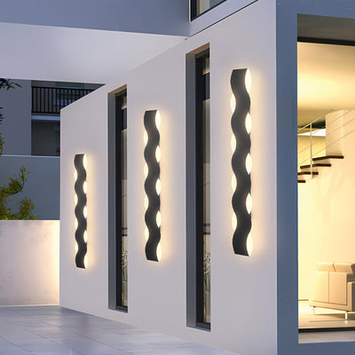 Wave LED Outdoor Wall Light – Modern Waterproof Up & Down Lighting