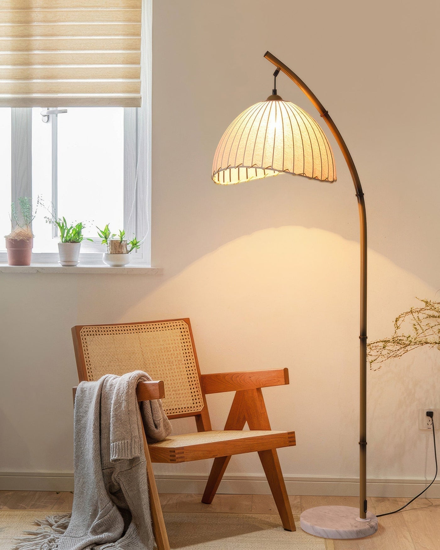 Cultural Zen Bamboo Floor Lamp – Elegant & Tranquil Lighting for a Serene Atmosphere