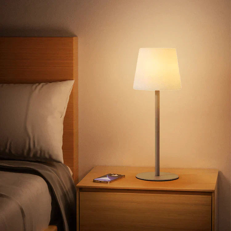 ModernGlow Wireless LED Table Lamp – Elegant, Portable Lighting for Any Space