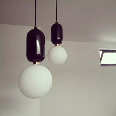 Bälle Pendant Light – A Modern Sphere of Elegance