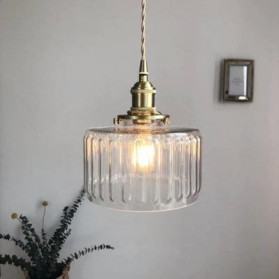 Vintage Crystal Pendant Light – Timeless Elegance in a Classic Glass Design