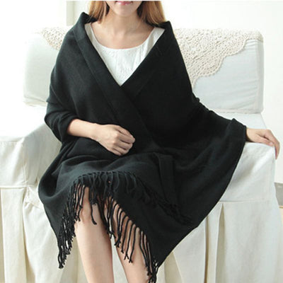 Elisa Cashmere Scarf – Warmth and Style for Cold Days