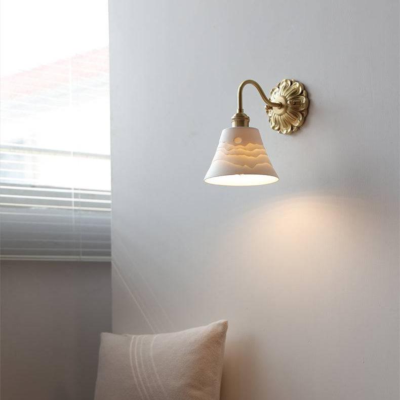 Brass & White Ceramic Wall Light – Classic Elegance for Timeless Interiors