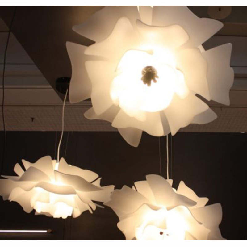 Bella Modern Design Pendant Lamp – A Floral Touch for a Blooming Atmosphere