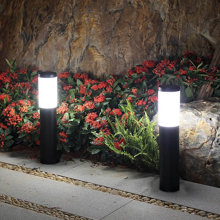 Solar Garden Light – Energy-Efficient Outdoor LED for Pathways & Patios