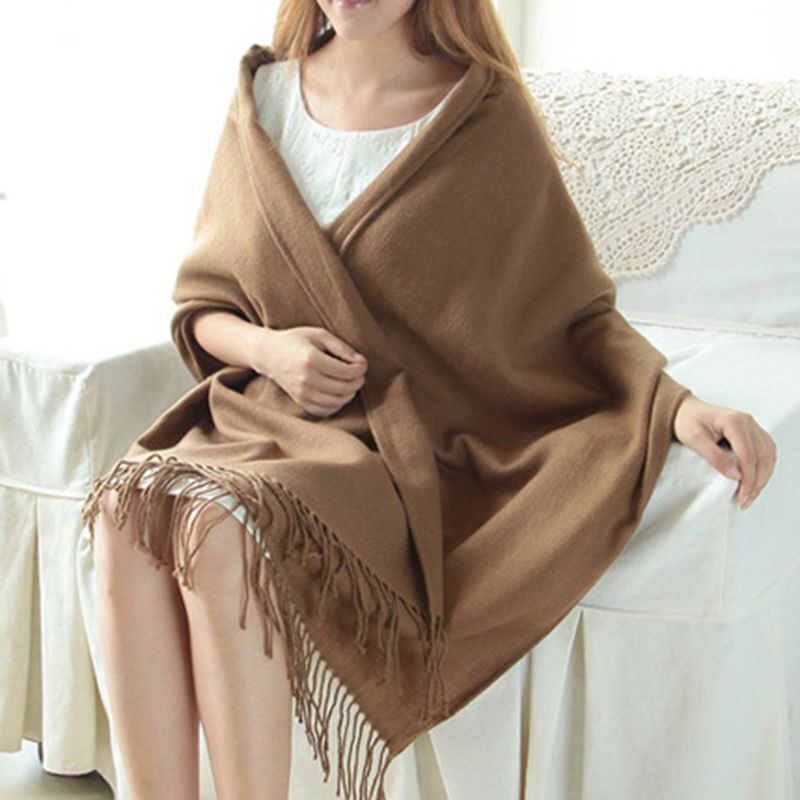 Elisa Cashmere Scarf – Warmth and Style for Cold Days