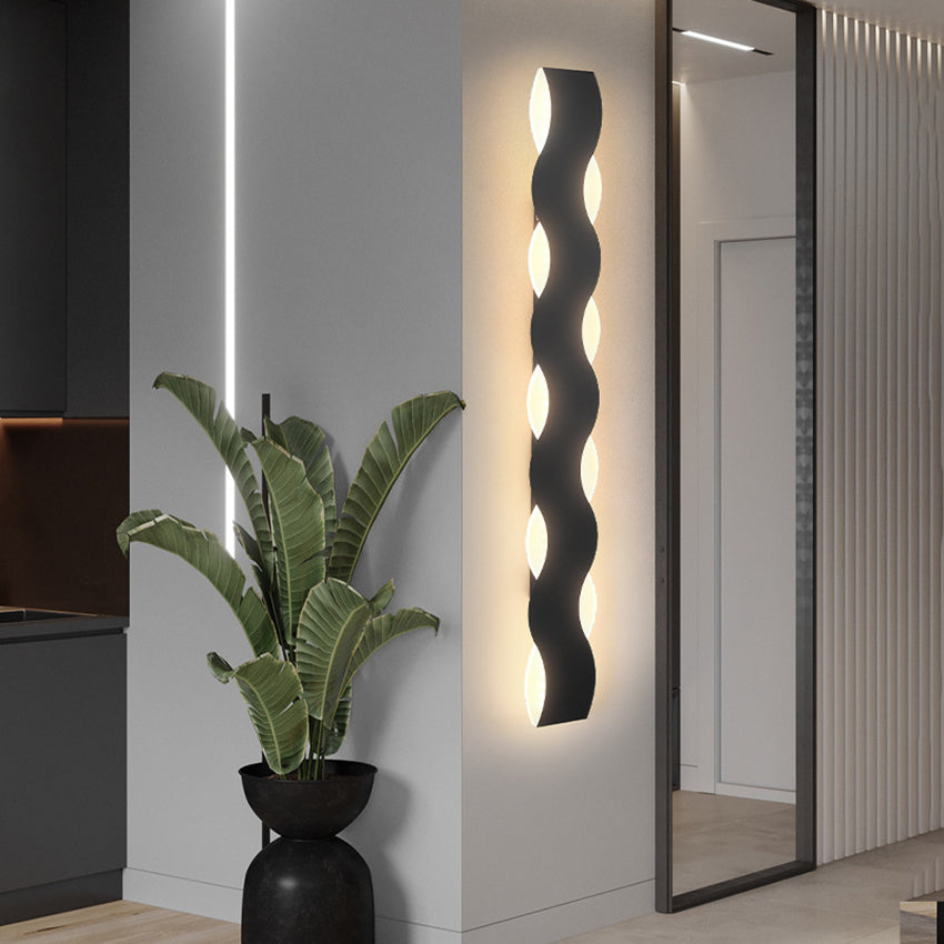 Wave LED Outdoor Wall Light – Modern Waterproof Up & Down Lighting