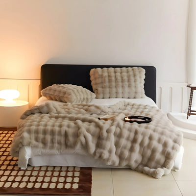 Fluff Bubble Blanket – Luxurious Comfort for Your Bedroom