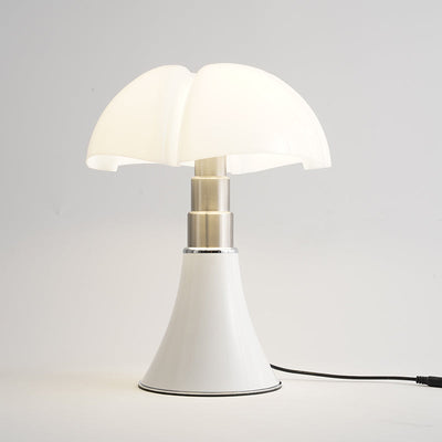 Vintage LED Designer Table Lamp – Timeless Elegance with Modern Illumination