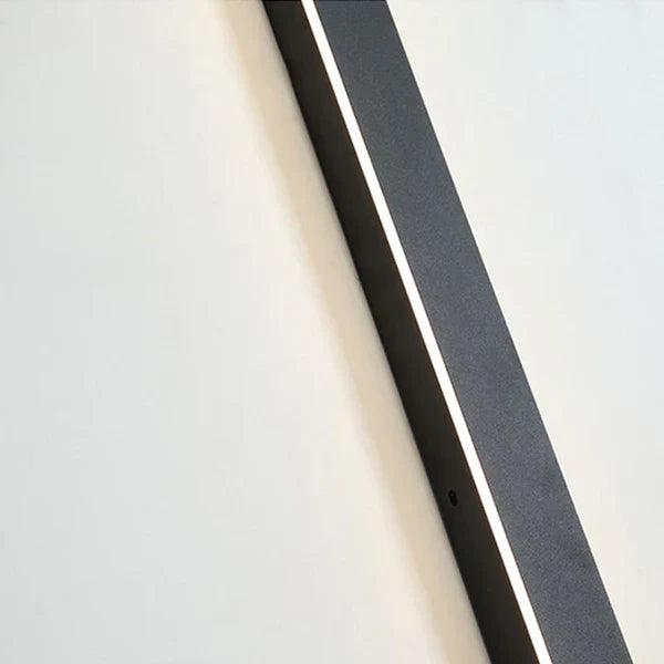 Edge Modern LED Wall Light – Sleek & Minimalist Lighting for Contemporary Spaces