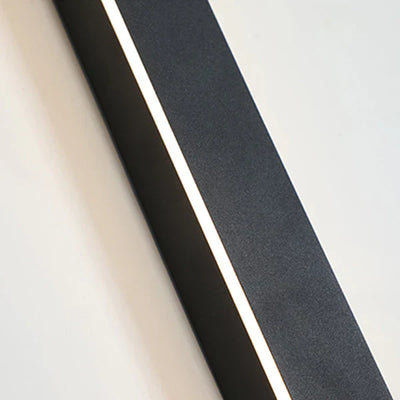 Edge Modern LED Wall Light – Sleek & Minimalist Lighting for Contemporary Spaces