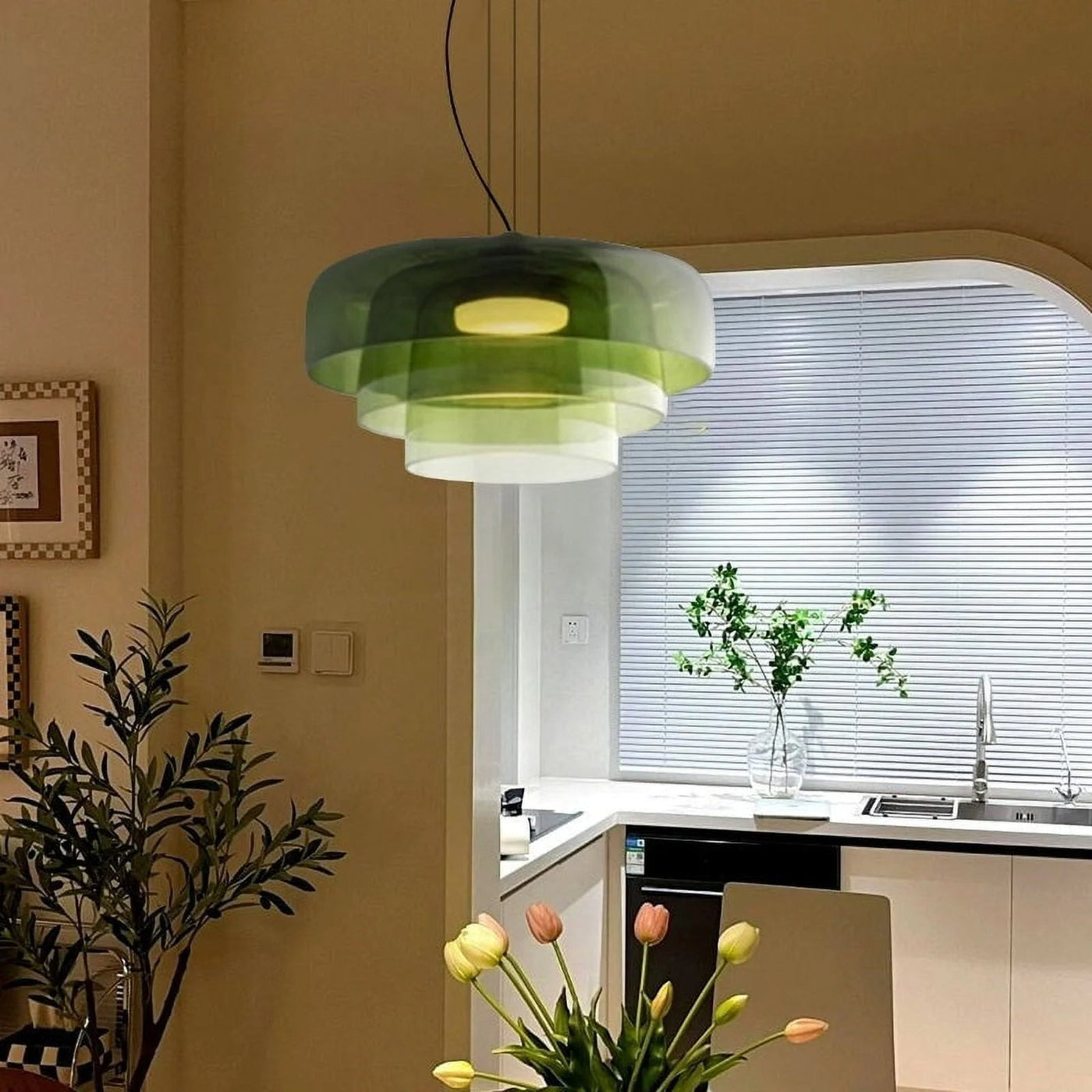 Modern Glass Pendant Light – Stylish Handcrafted Hanging Lamp for Kitchen & Dining Areas