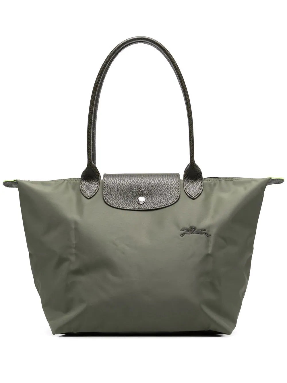 LuxeChic Handbag – Elegant and Practical Everyday Accessory