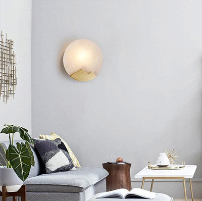 Nordic Minimalist Marble Wall Light – Elegant Brass & Marble Accent Lighting