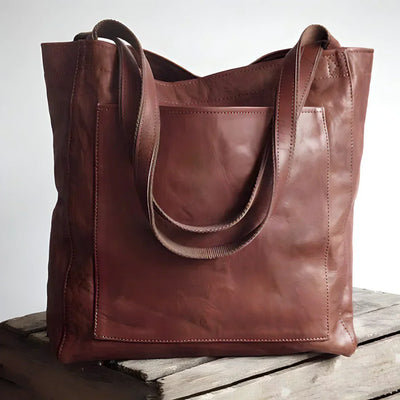 Julienne Leather Handbag – Timeless Elegance with Everyday Practicality