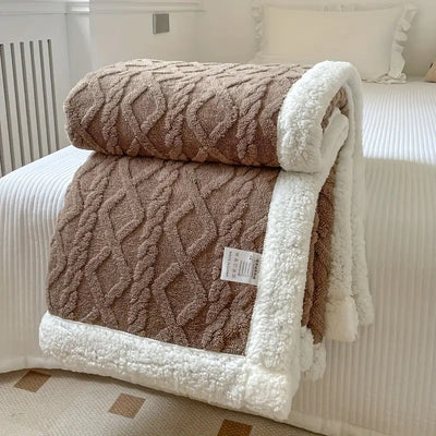 Reversible Sherpa Blanket – Luxurious Comfort for Every Season