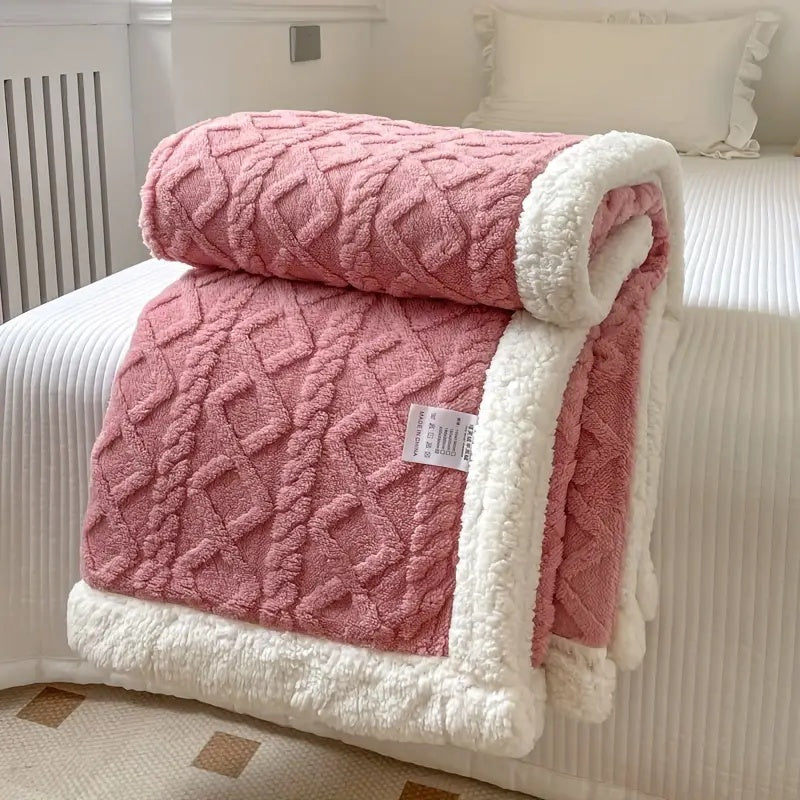 Reversible Sherpa Blanket – Luxurious Comfort for Every Season