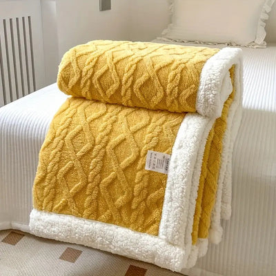 Reversible Sherpa Blanket – Luxurious Comfort for Every Season