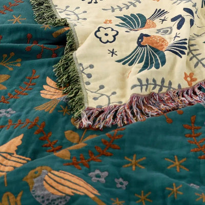 Nordic Charm Reversible Throw – Elegance & Cozy Comfort for Your Home