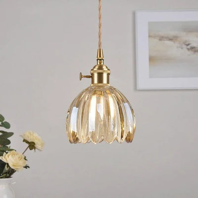 Japanese Retro Glass Flower Pendant Light – Elegant Floral Design for Warm Ambience