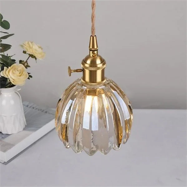 Japanese Retro Glass Flower Pendant Light – Elegant Floral Design for Warm Ambience