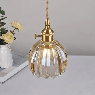 Japanese Retro Glass Flower Pendant Light – Elegant Floral Design for Warm Ambience