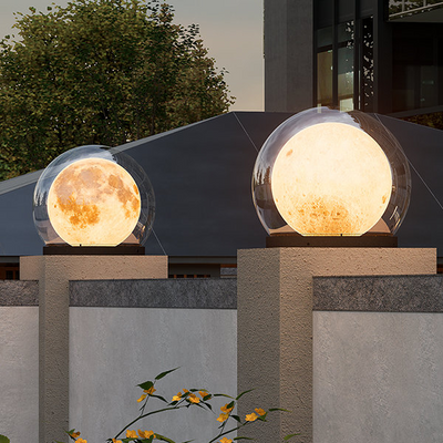 Moon-Shaped Outdoor Light – Elegant Pathway & Garden Illumination