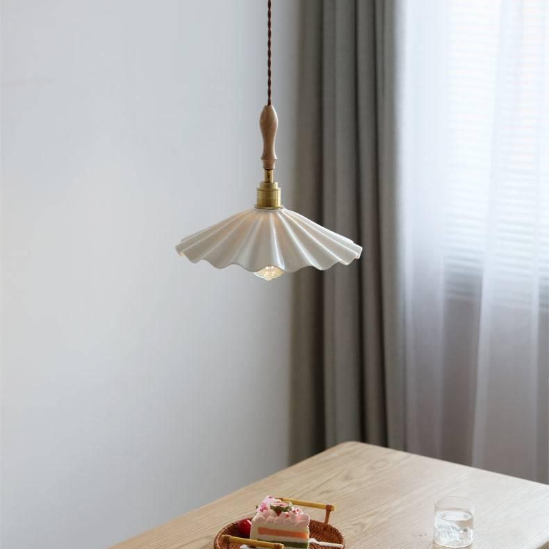 Ceramic Kitchen Island Pendant Light – Elegant Ribbed Hanging Lamp with Wooden & Brass Accents