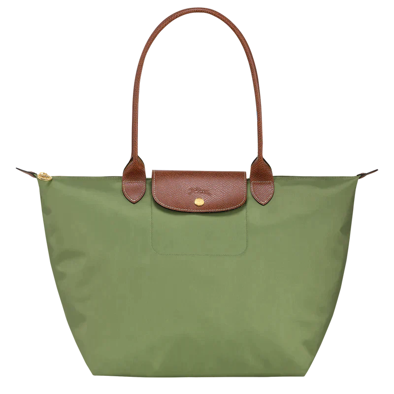 LuxeChic Handbag – Elegant and Practical Everyday Accessory