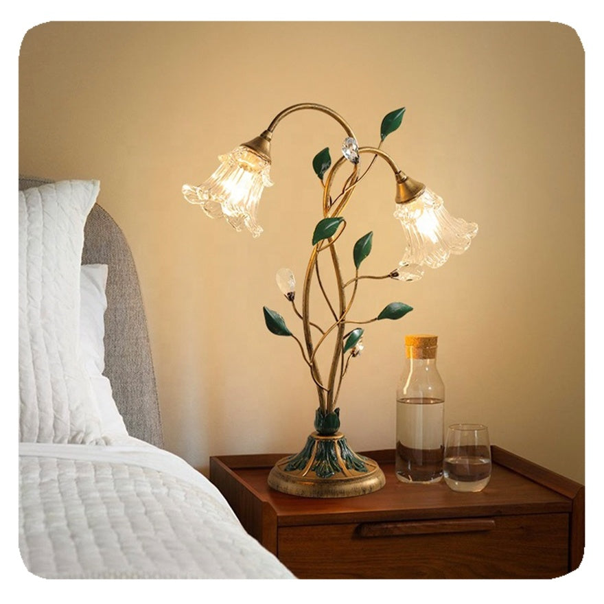 French Flower Table Lamp – Vintage Elegance with a Touch of Romance