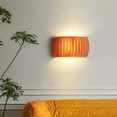 Scandinavian Ribbed Resin Wall Light – Stylish Accent Lighting for Bedrooms & Living Rooms