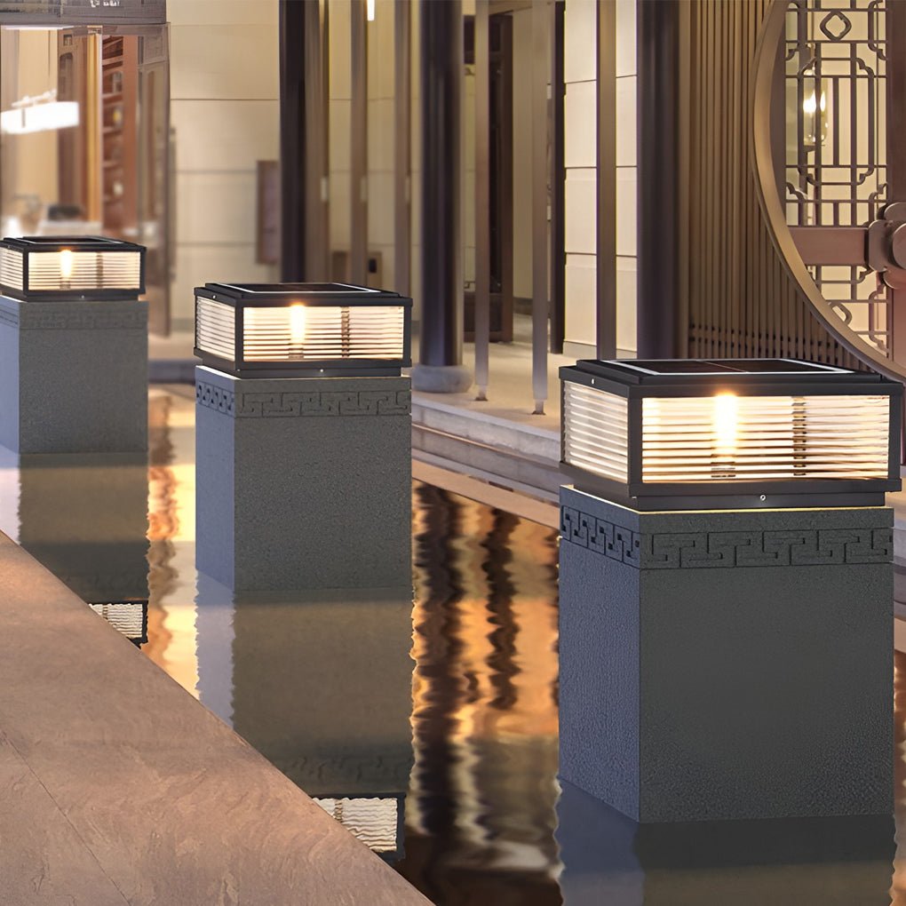 Modern LED Outdoor Pillar Light – Elegant Black Design with Hardwired & Solar Options