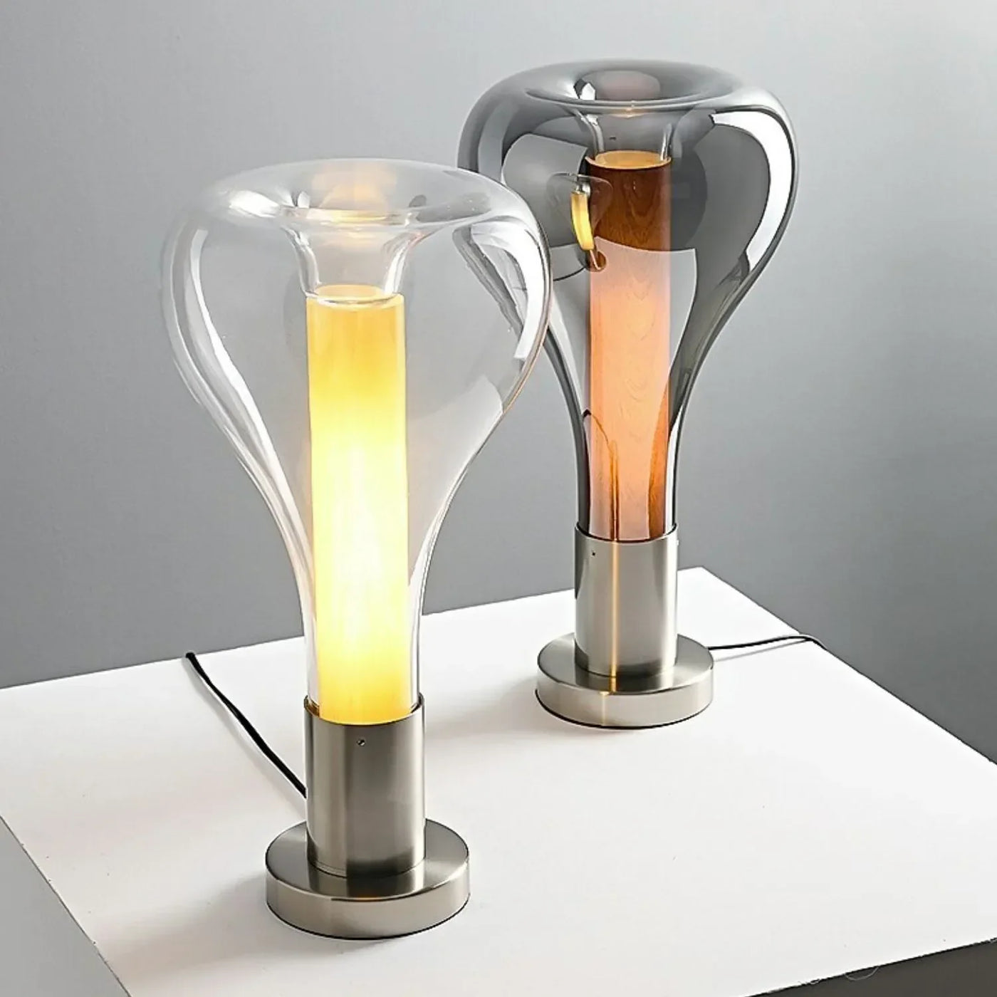 Lava Art LED Table Lamp – Mesmerising Flow for a Relaxing Ambience
