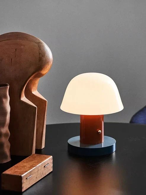 Mushroom LED Table Lamp – Whimsical Elegance with Soft Ambient Lighting