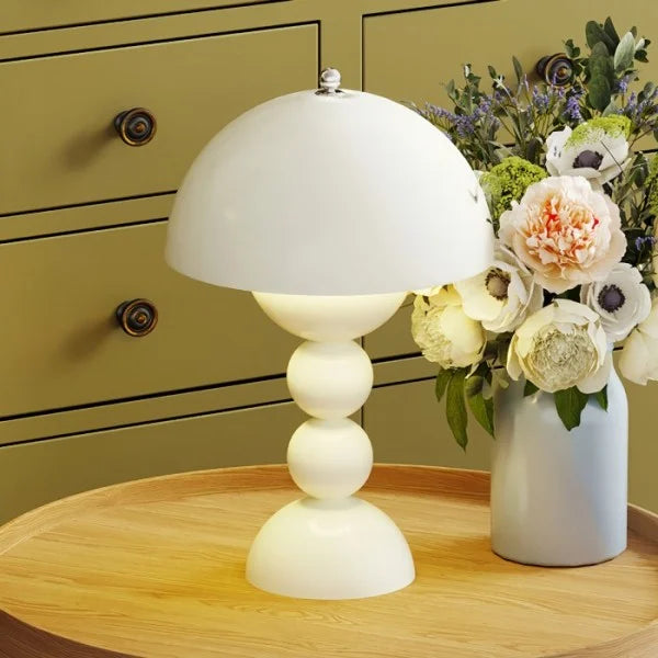 Nordic Flower Bud Table Lamp – Stylish & Portable Macaron-Inspired Lighting