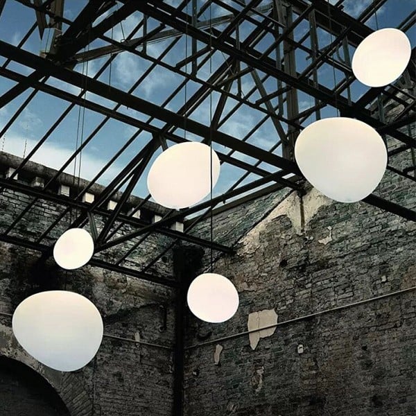Nado Pendant Light – Minimalist Elegance with Soft, Ambient Glow