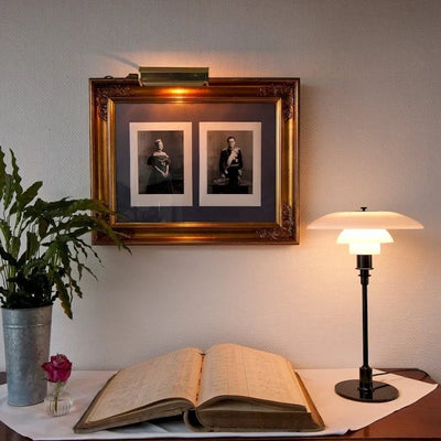 Disc Multilayer Metal Table Lamp – Elegant Opal Glass Lighting for a Modern Home