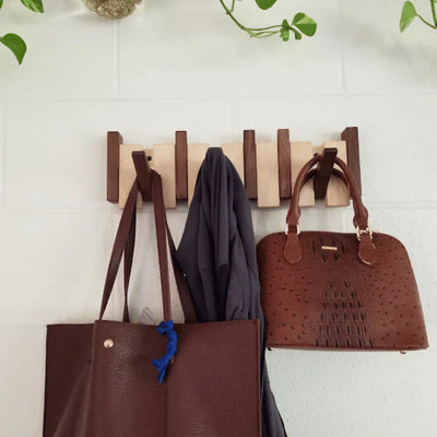 BoisHarmonie Wooden Coat Rack – Elegant and Space-Saving Design