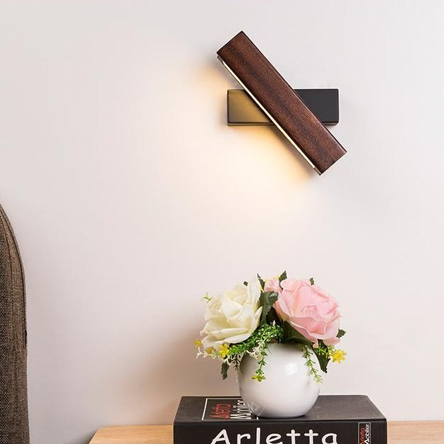 Wooden LED Wall Light – Modern & Minimalist Illumination