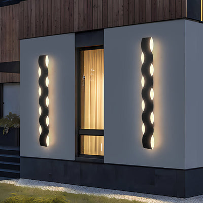 Wave LED Outdoor Wall Light – Modern Waterproof Up & Down Lighting
