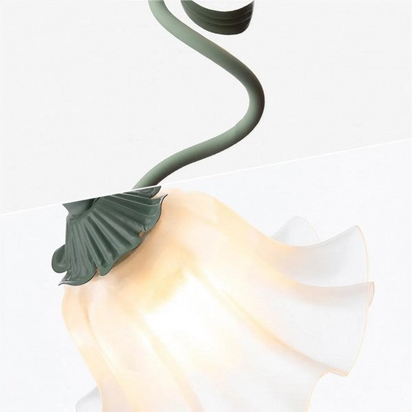Vintage Adjustable Flower Table Lamp – Elegant Design with Functional Flexibility
