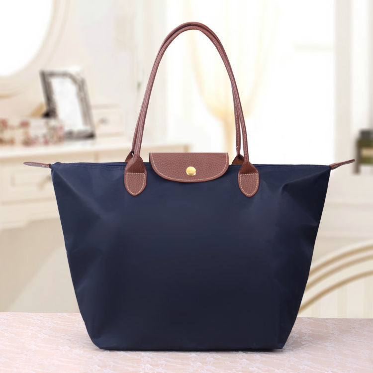 Luxe Oxford Shoulder Bag – Timeless Elegance & Everyday Functionality
