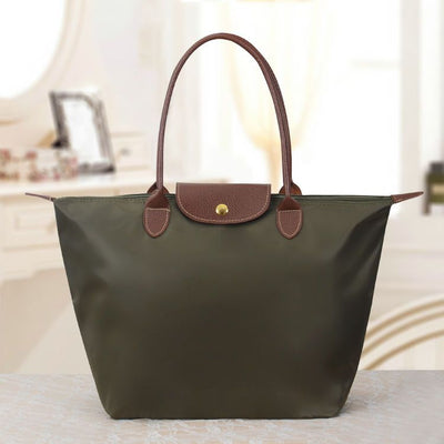 Luxe Oxford Shoulder Bag – Timeless Elegance & Everyday Functionality